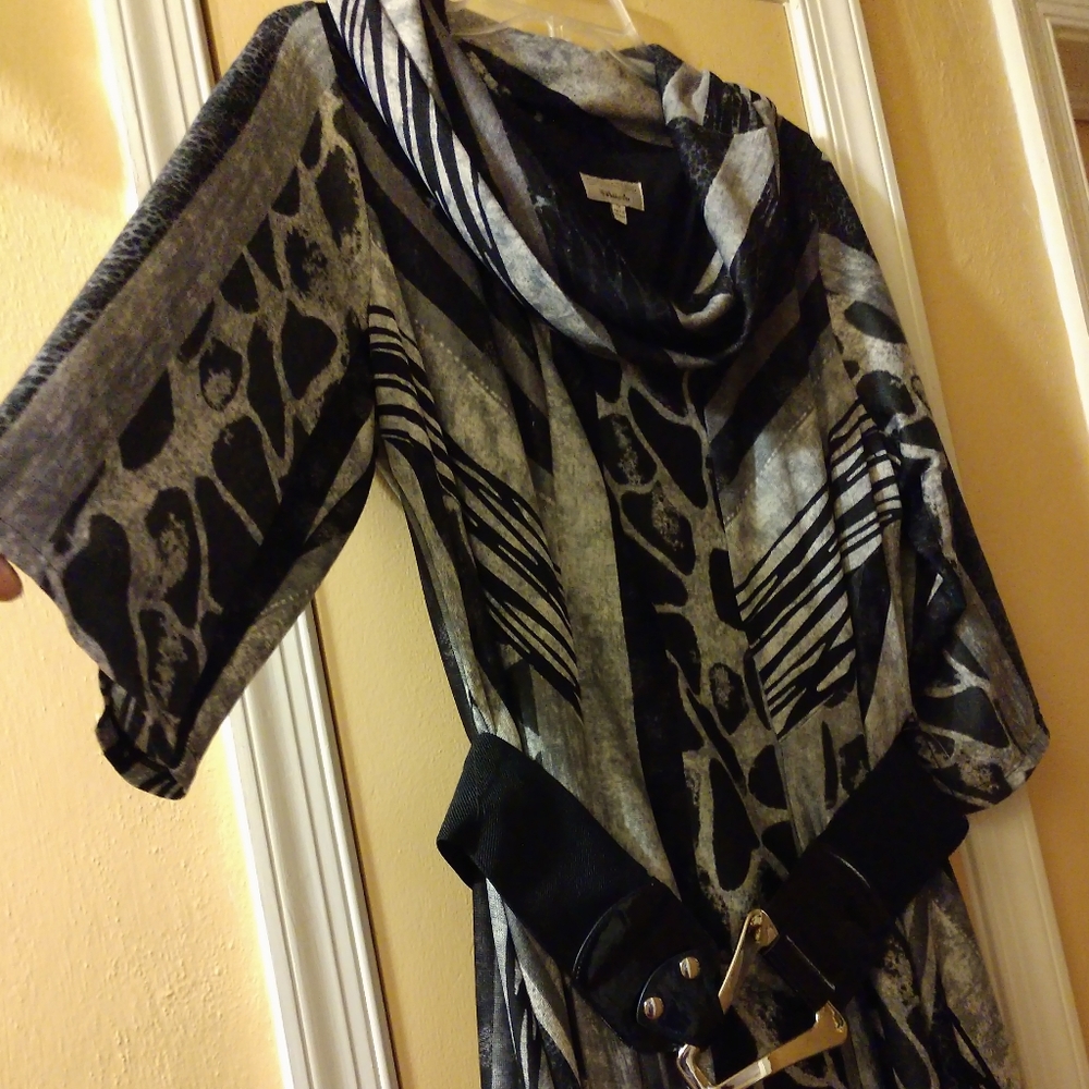 SIGNATURE By ROBBIE BEE Woman Dress